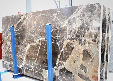 glastone marmol 370x265
